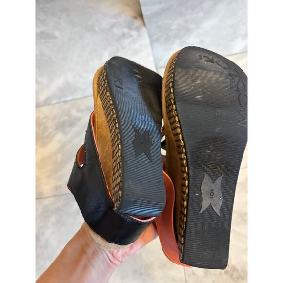 Modzori Zoey Women's Mid Wedge Reversible Sandal Coral Black Size 6 - Picture 6 of 6